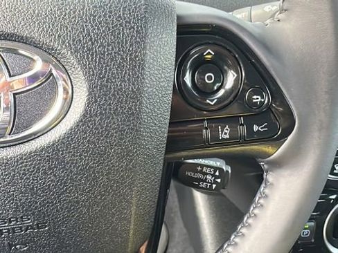 Used 2022 Toyota Prius Prime LE image 15
