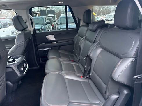 Used 2025 Ford Expedition Max Active image 21