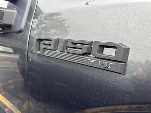 Used 2018 Ford F150 XLT w/ Equipment Group 302A Luxury AWD/4WD image 9