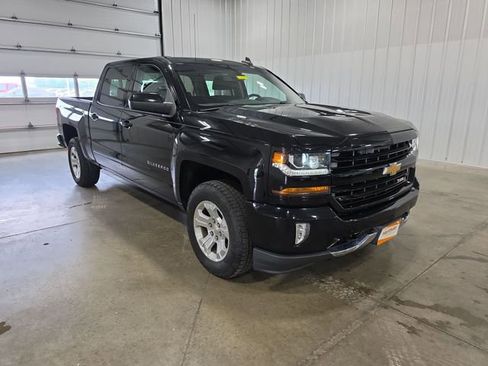 Used 2017 Chevrolet Silverado 1500 LT w/ All Star Edition AWD/4WD image 2