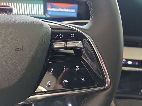 New 2026 Cadillac Optiq Sport 1 w/ LPO, Floor Liner Package image 19