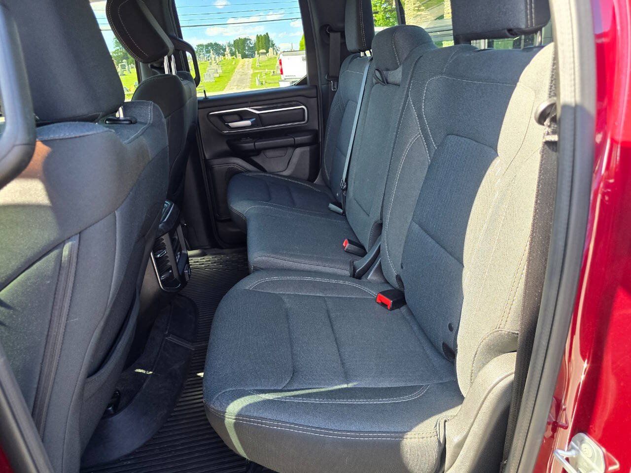 Used 2019 RAM 1500 Big Horn AWD/4WD image 25