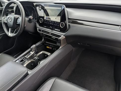 Used 2025 Lexus RX 350 FWD w/ Technology Package image 34