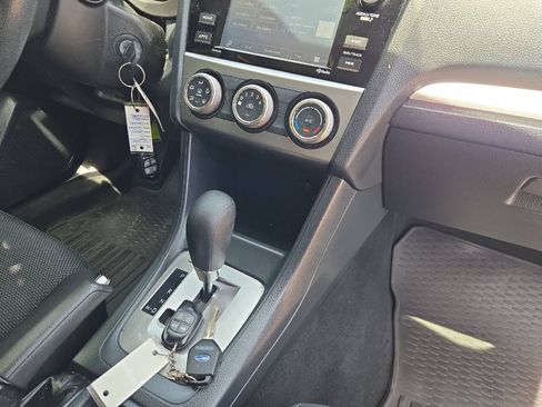 Used 2015 Subaru Crosstrek 2.0i Premium w/ Popular Package #1 AWD/4WD image 23