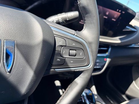 Used 2024 Buick Envista Avenir FWD image 32
