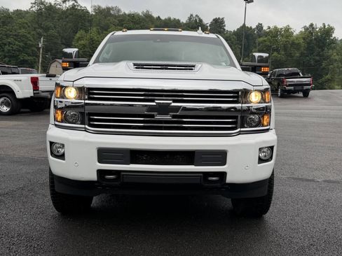 Used 2017 Chevrolet Silverado 3500 High Country w/ Duramax Plus Package AWD/4WD image 3