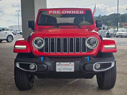 Used 2024 Jeep Wrangler Unlimited Sahara AWD/4WD image 6