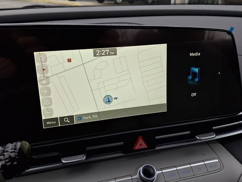 New 2026 Hyundai Elantra Limited image 17