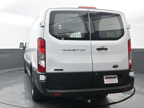 Used 2023 Ford Transit 250 Low Roof RWD image 4