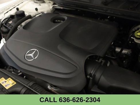 Used 2020 Mercedes-Benz GLA 250 4MATIC w/ Convenience Package image 11