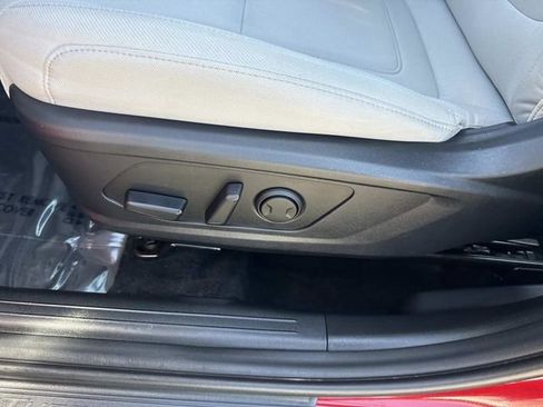 Certified 2025 Hyundai Tucson SEL AWD/4WD image 20