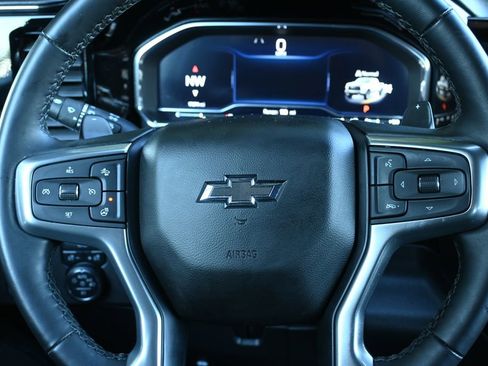 Used 2024 Chevrolet Silverado 1500 LT Trail Boss image 18