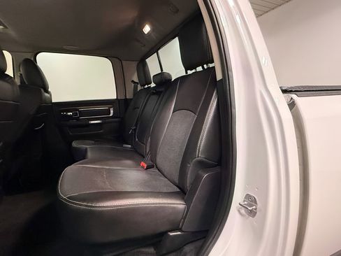 Used 2014 RAM 2500 Laramie w/ Convenience Group AWD/4WD image 8