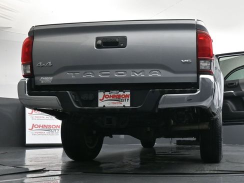 Used 2019 Toyota Tacoma SR5 image 33