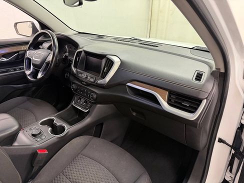 Used 2020 GMC Terrain SLE w/ Driver Convenience Package FWD image 12