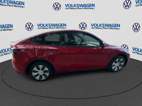 Used 2023 Tesla Model Y Long Range AWD/4WD image 8