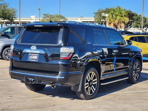 Used 2022 Toyota 4Runner Limited image 7