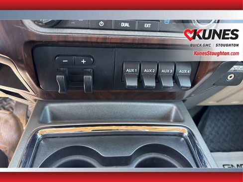 Used 2011 Ford F350 Lariat w/ Lariat Ultimate Pkg AWD/4WD image 39