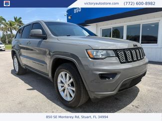 Used 2020 Jeep Grand Cherokee Altitude RWD video 1