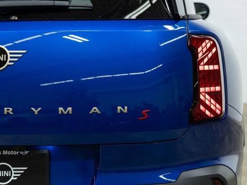 Certified 2025 MINI Cooper Countryman S image 11