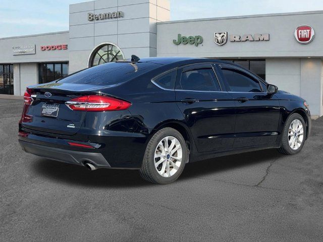 Used 2020 Ford Fusion SE FWD image 7