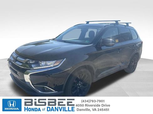 Used 2018 Mitsubishi Outlander LE FWD image 1