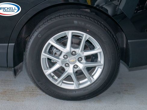 Used 2023 Chevrolet Equinox LS FWD image 38