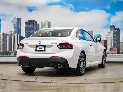 Used 2025 BMW 230i xDrive Coupe w/ Convenience Package image 8