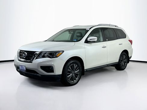 Used 2018 Nissan Pathfinder SL AWD/4WD image 1