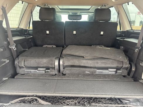 Used 2023 Toyota Sequoia Limited image 32