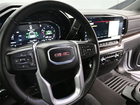 Used 2024 GMC Sierra 1500 Elevation image 13