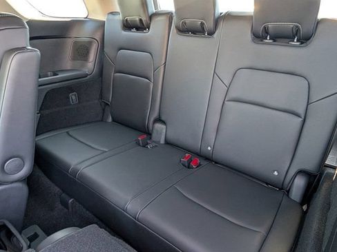 New 2026 Nissan Pathfinder Platinum FWD image 20