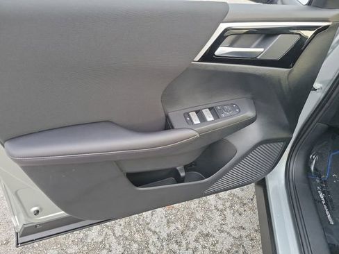 Used 2025 Mitsubishi Outlander ES image 20