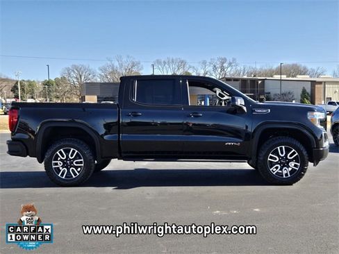 Used 2021 GMC Sierra 1500 AT4 image 2
