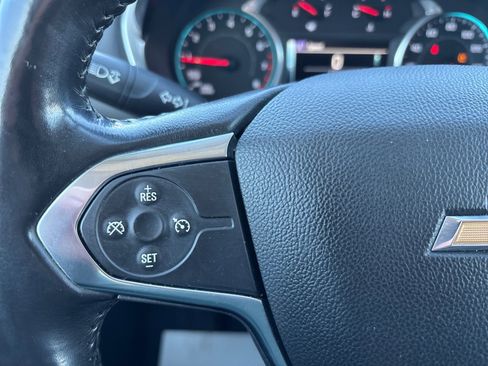 Used 2018 Chevrolet Traverse LT image 27