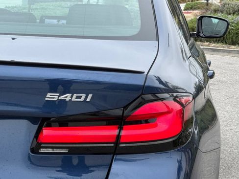 Used 2023 BMW 540i w/ M Sport Package RWD image 32