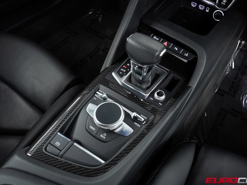Used 2022 Audi R8 V10 performance RWD image 31