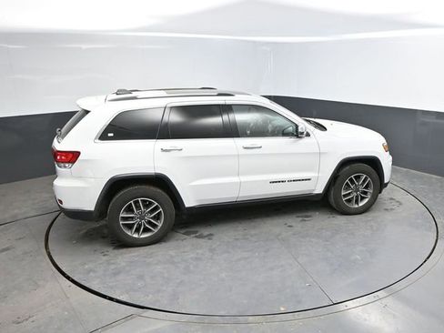 Used 2020 Jeep Grand Cherokee Limited w/ Luxury Group II AWD/4WD image 32