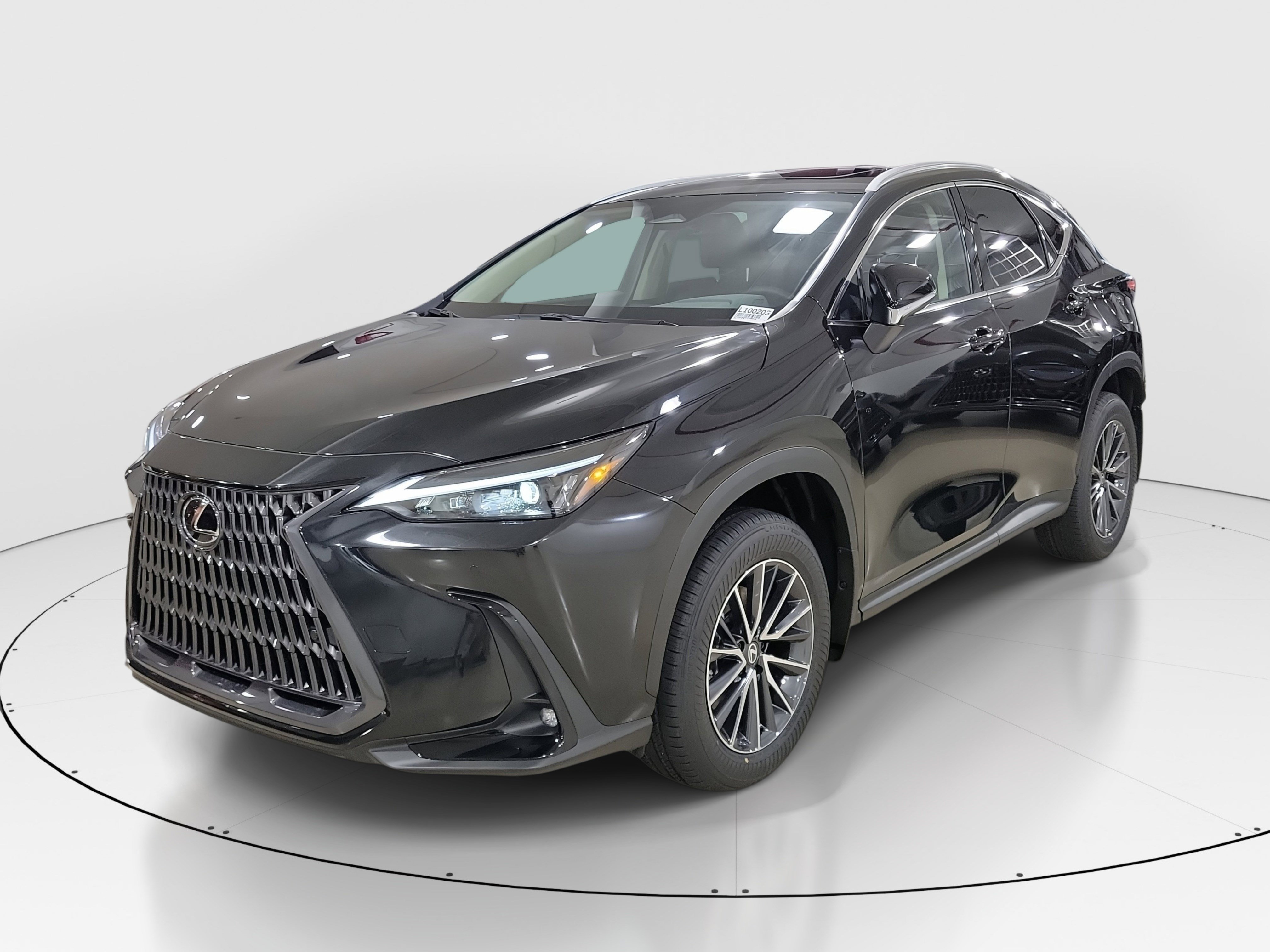 New 2026 Lexus NX 350 AWD image 3