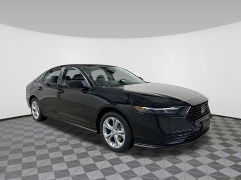 New 2025 Honda Accord LX image 7