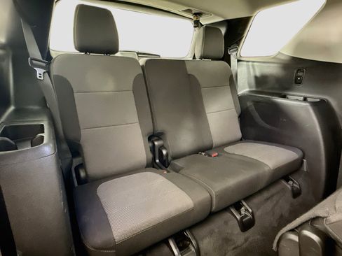 Used 2019 Chevrolet Traverse LS FWD image 28