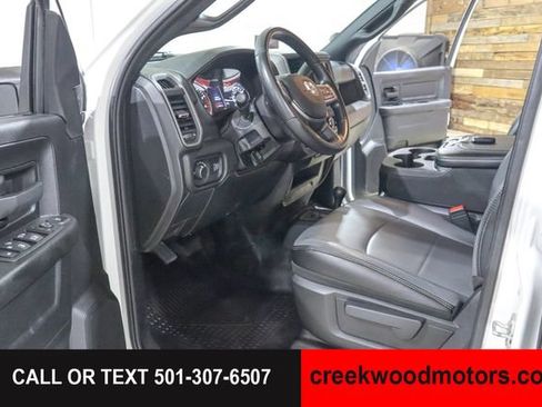 Used 2024 RAM 3500 Tradesman w/ Chrome Appearance Group AWD/4WD image 11