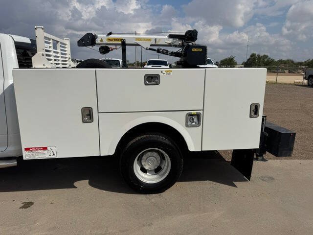 Used 2024 RAM 3500 Tradesman AWD/4WD image 7