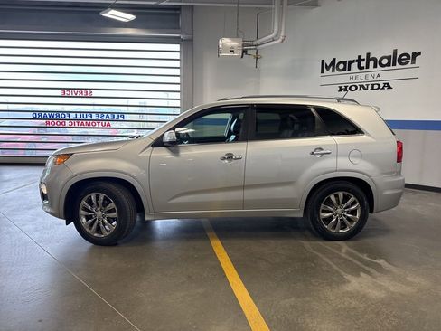 Used 2012 Kia Sorento SX FWD image 8