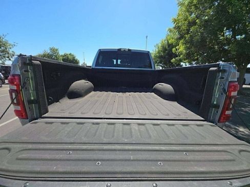 Used 2021 RAM 2500 Laramie AWD/4WD image 9