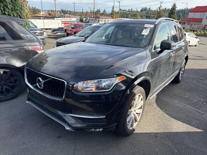 Used 2016 Volvo XC90 T6 Momentum