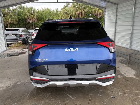 Certified 2025 Kia Sportage SX FWD image 7