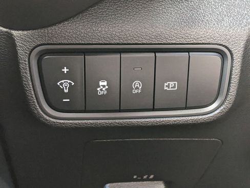 Certified 2025 Kia Soul GT-Line image 32