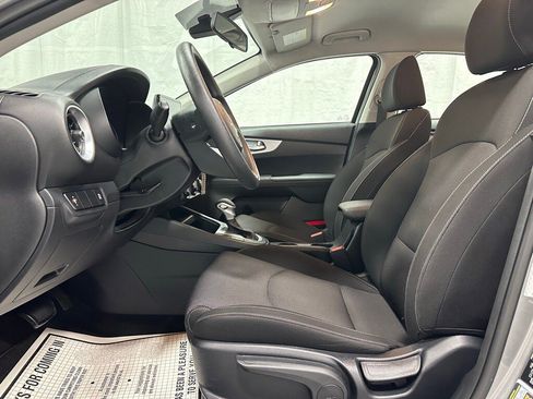 Used 2024 Kia Forte LXS image 14