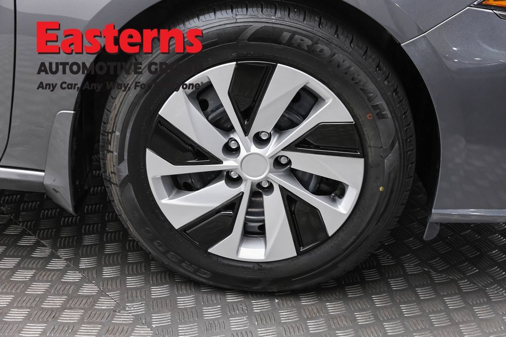 Used 2024 Nissan Altima 2.5 S FWD image 30